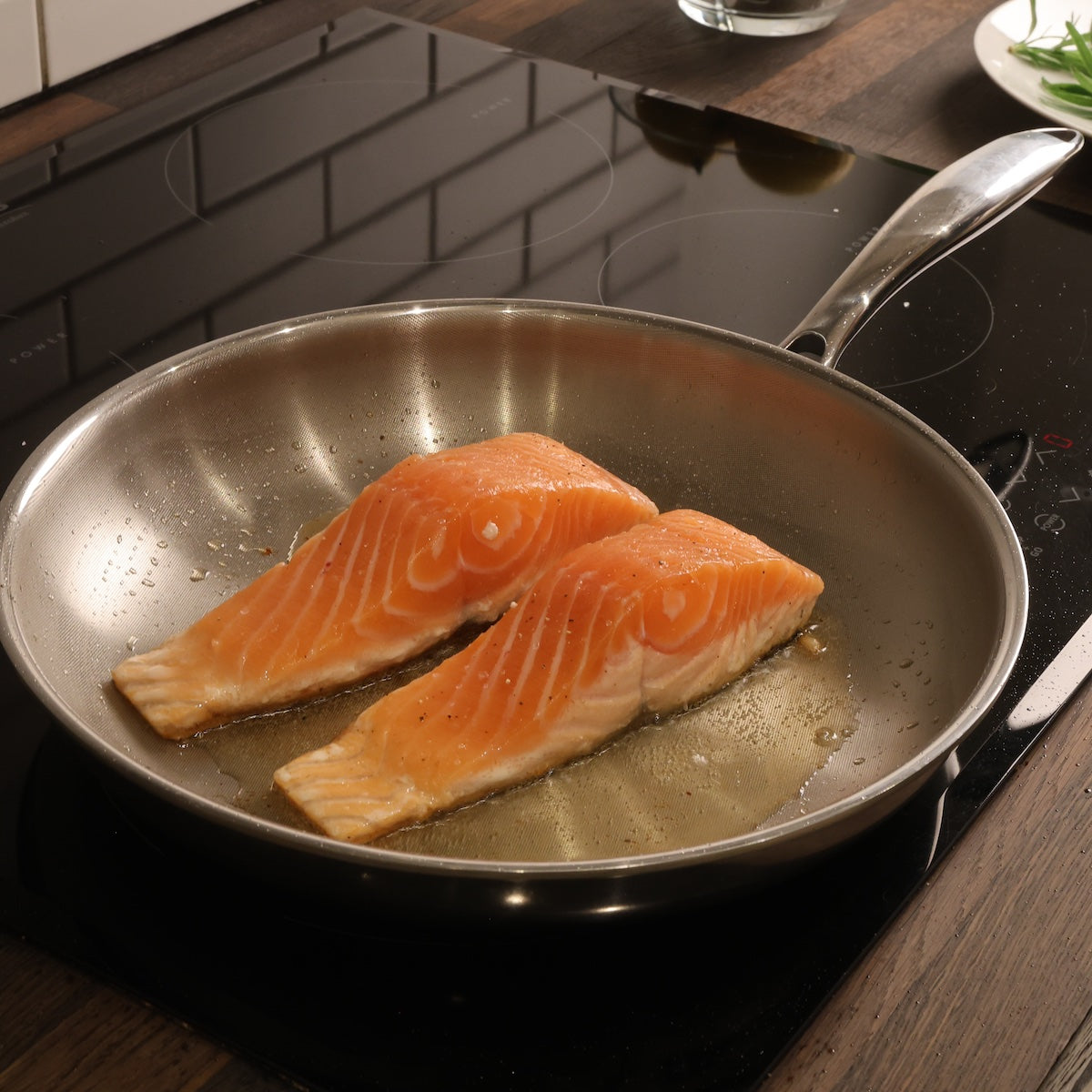 Natural non-stick frying pan without PFAS 28 cm